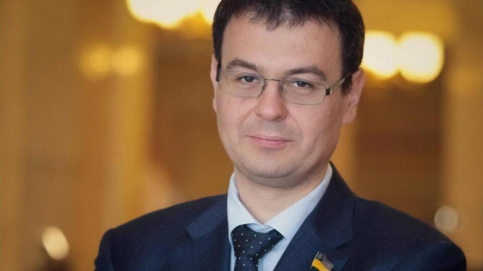 Для зменшення схем щодо ухилення від сплати податків із боку роботодавців необхідно ухвалити реформу детінізації зарплат, вважає Данило Гетманцев