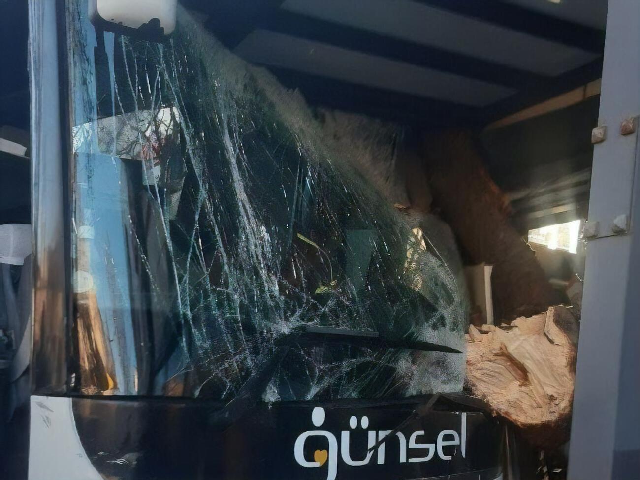 Сегодня в&nbsp;9.30&nbsp;на улице Разумовской&nbsp;в Одессе рейсовый автобус столкнулся с четырьмя легковыми автомобилями, погиб водитель