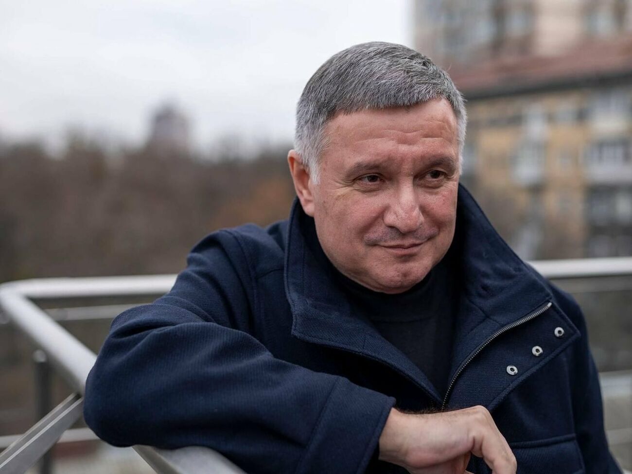 Ексглава МВС Арсен Аваков закликав усі проукраїнські сили об'єднати зусилля для захисту держави