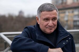 Ексглава МВС Арсен Аваков закликав усі проукраїнські сили об'єднати зусилля для захисту держави