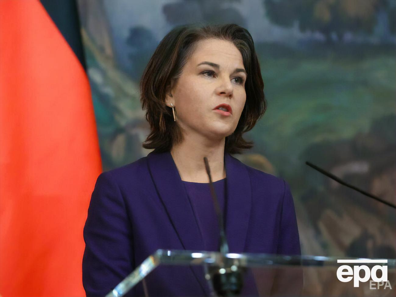 Бербок на днях посетила Киев и Москву