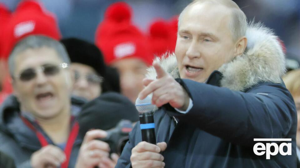 Еліта Путіна (на фото) "зав'язана" на Захід, вважає Гозман