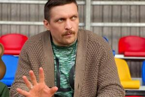 Усик: Да мне вообще никто этого не рассказывал