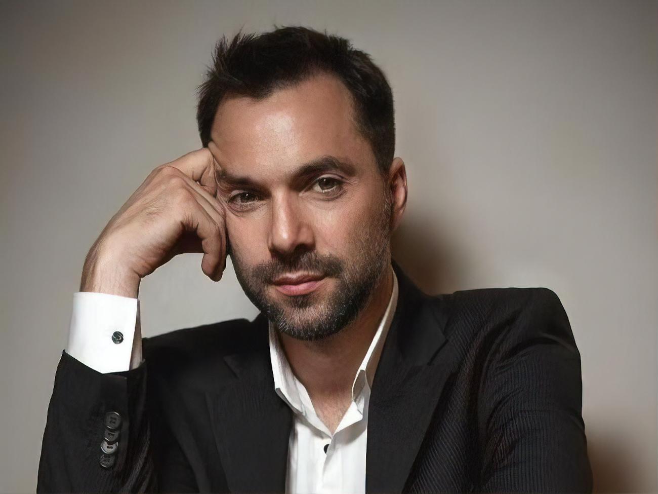 Вопреки заявлениям Алексея Арестовича, в Офисе президента не подтверждают факт его увольнения с должности советника главы ОП и формально считают своим внештатным сотрудником