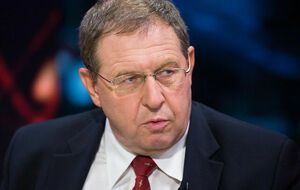 Байден и Путин блефуют. Они пытаются заставить украинцев поверить в перспективу полномасштабной войны и под ее угрозой согласиться на "компромисс" с РФ