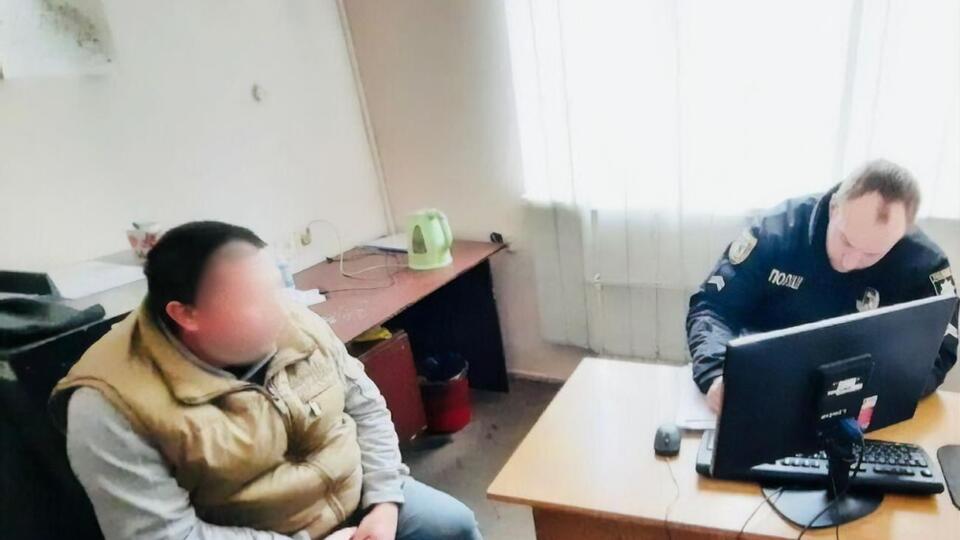 Ранее задержанный привлекался к административной ответственности за домашнее насилие