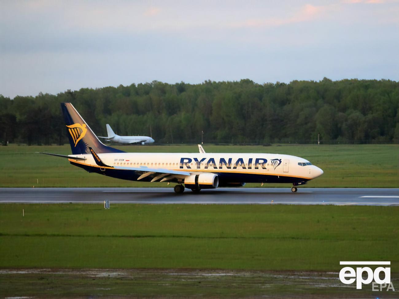 Самолет "Ryanair" принудительно посадили в Минске в мае 2021 года