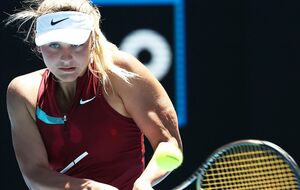 Костюк (на фото) уступила Бадосе в трех партиях, Свитолина "взяла" только два гейма в матче против Азаренко