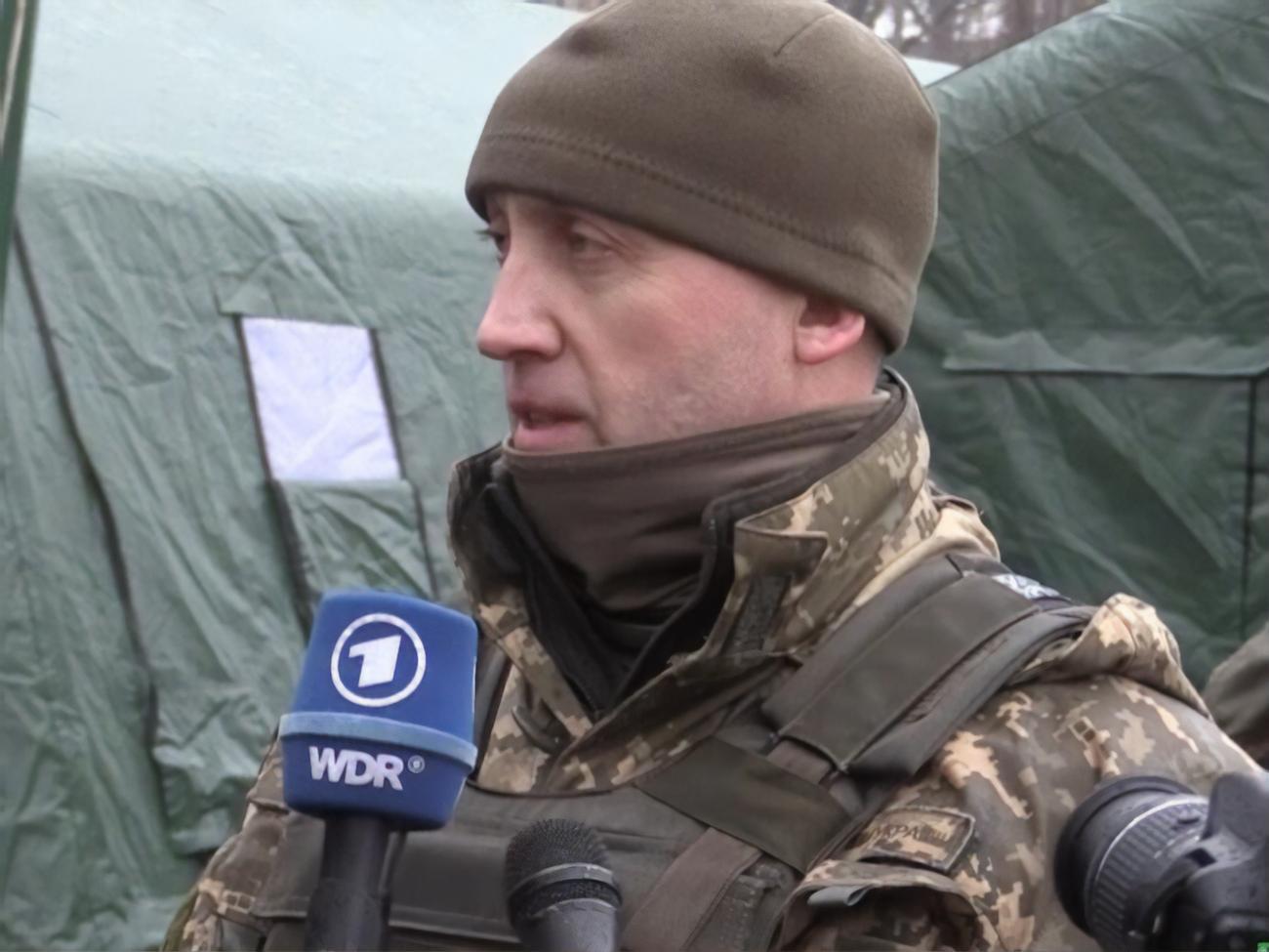 Петренко був радником-посланником місії України при НАТО у Брюсселі, працював у Міноборони