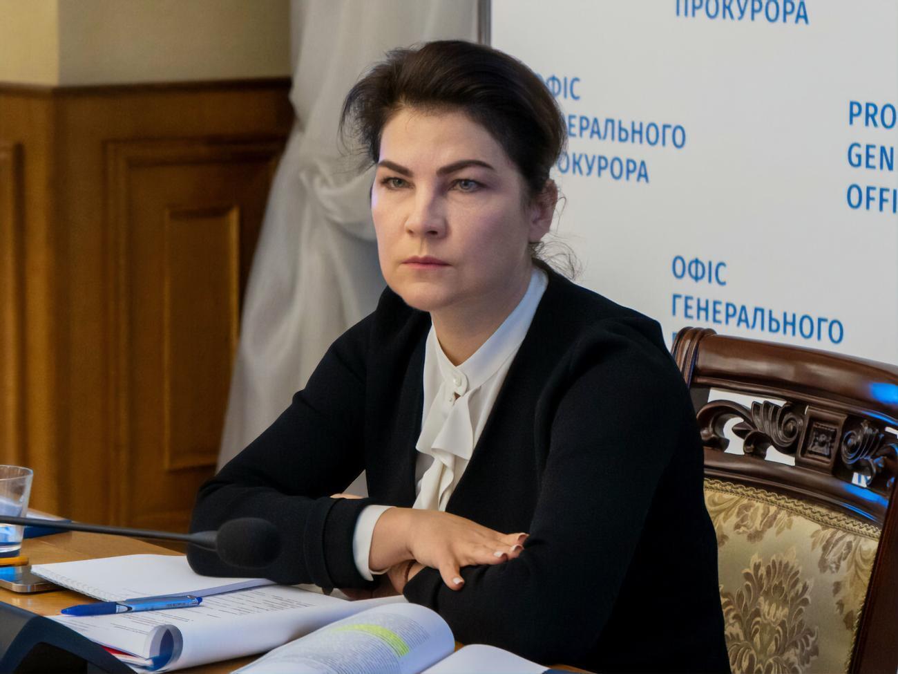 Венедиктова может быть как назначена министром юстиции, так и просто отправлена в отставку, утверждают источники "Телеграфа"