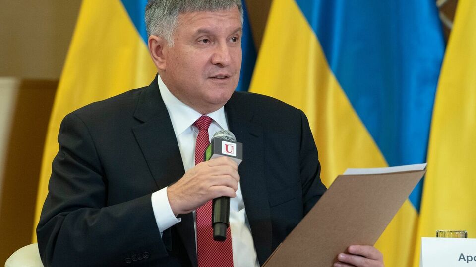Аваков: Бешеная собака путинского режима в любой момент может сорваться с цепи здравого смысла