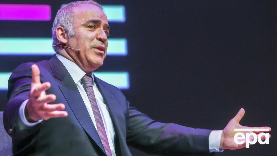 Каспаров: Транзит власти возможен только после физического ухода Путина
