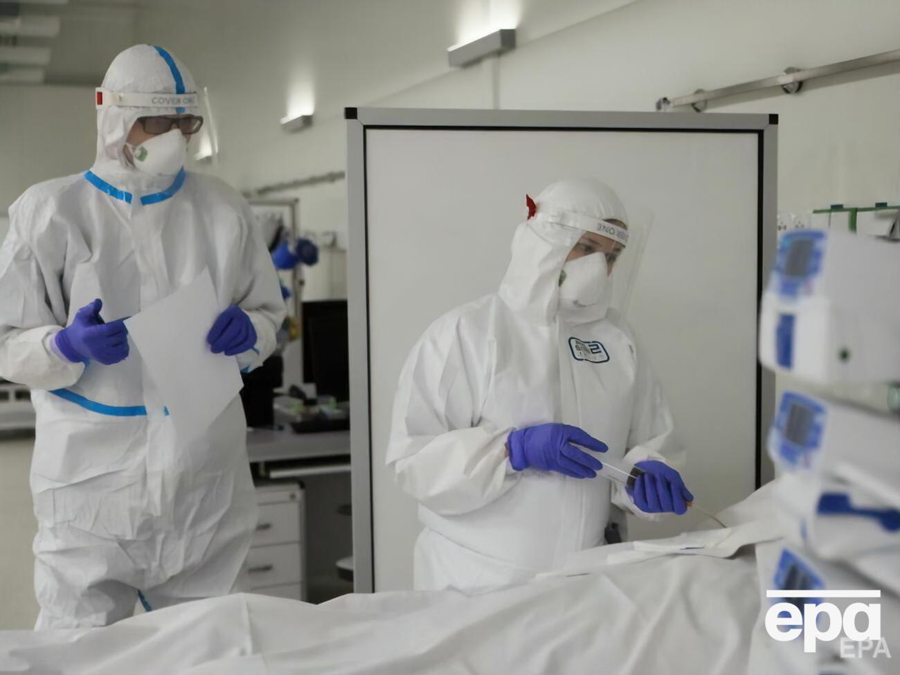 З початку епідемії у Польщі підтвердили майже 4,5 млн випадків COVID-19