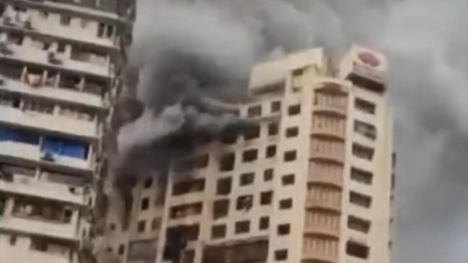 Горело 20-этажное здание в центре города