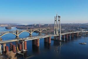 Мост строили с 2004 года