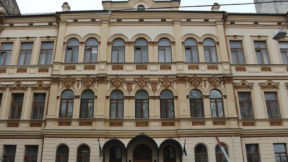 В Минкультуры рассказали о работе с черным списком деятелей культуры