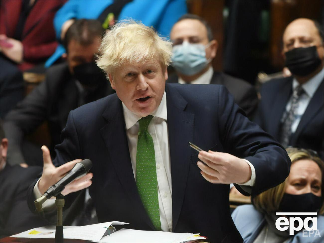 По данным СМИ, Джонсон опасается, что некоторые из мировых лидеров могут недооценить ухудшающуюся ситуацию вокруг украинской границы