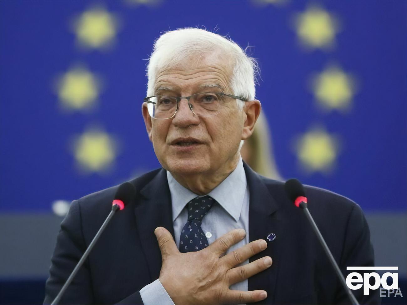 Доки тривають переговори з Росією, ЄС не евакуюватиме своїх дипломатів, сказав Боррель