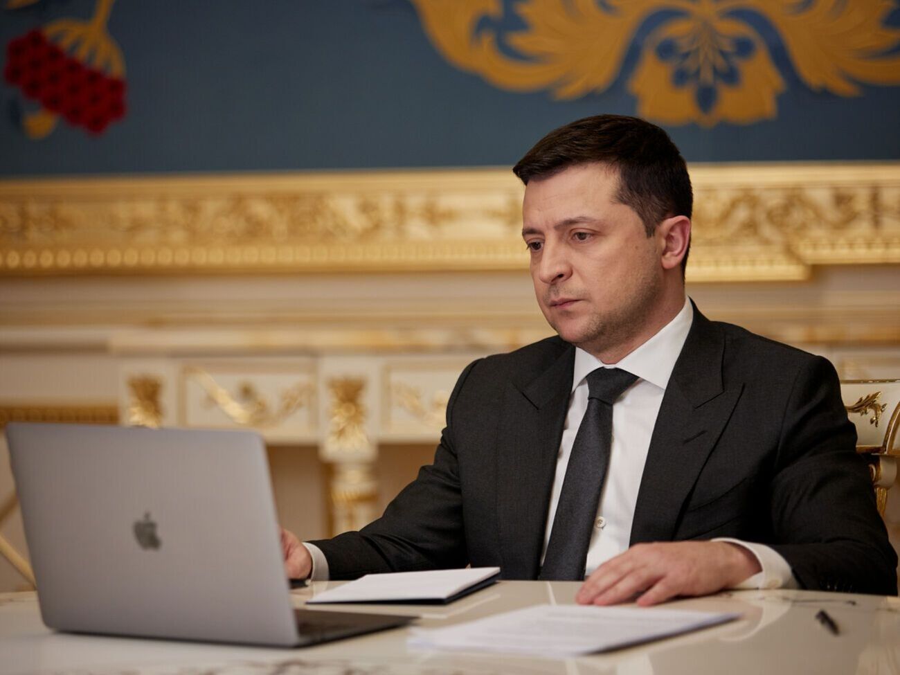 30,3% украинцев поддерживают идею, чтобы Зеленский принял участие в следующих президентских выборах