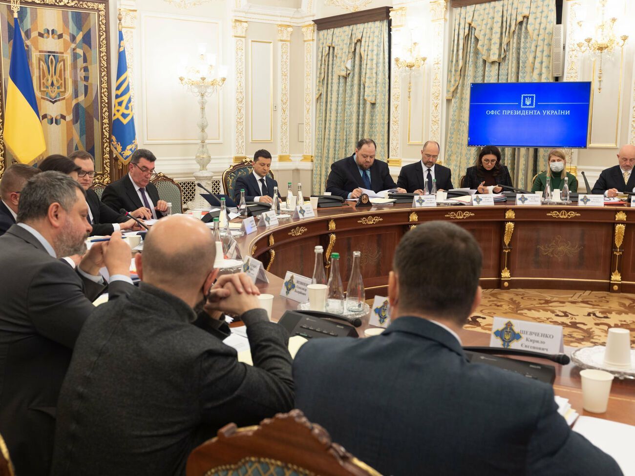 На засіданні РНБО розглядатимуть "питання заходів із забезпечення національної безпеки від внутрішніх та зовнішніх загроз"