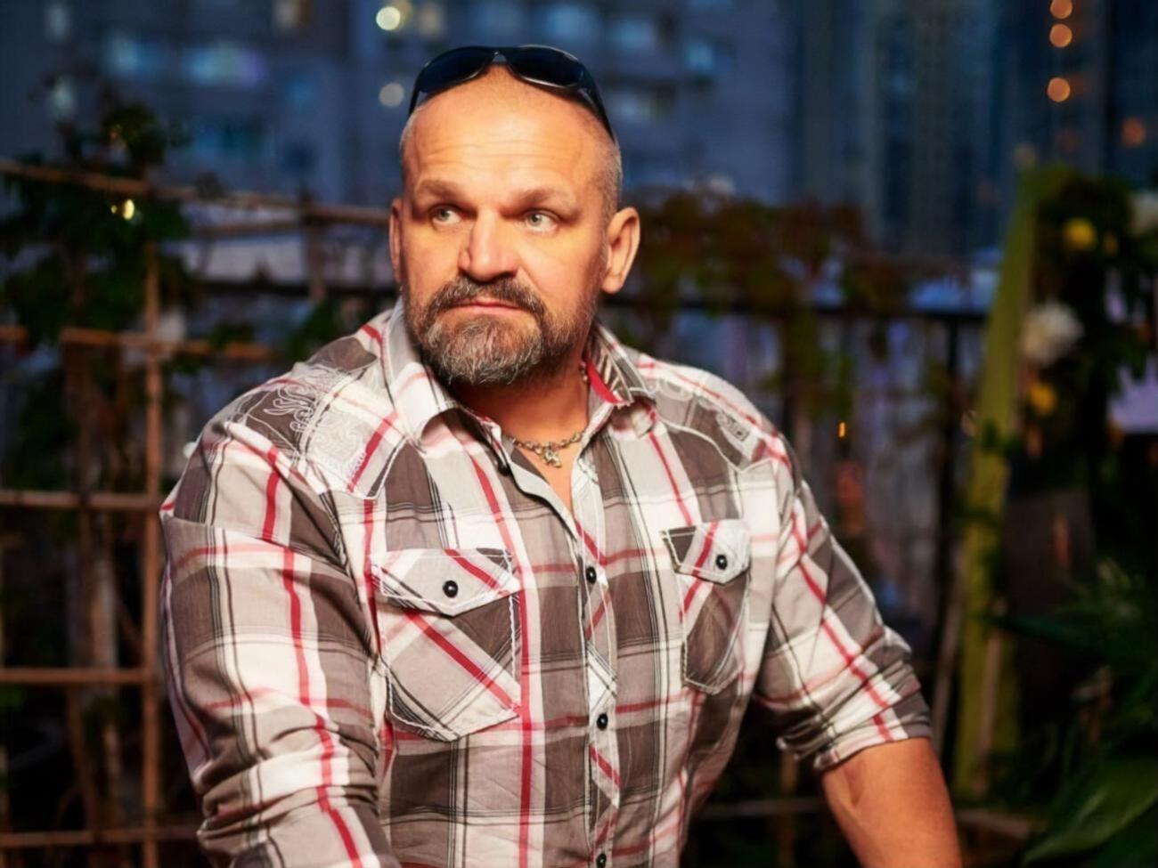 Вирастюк об однокласснице: Навернул так хорошенько