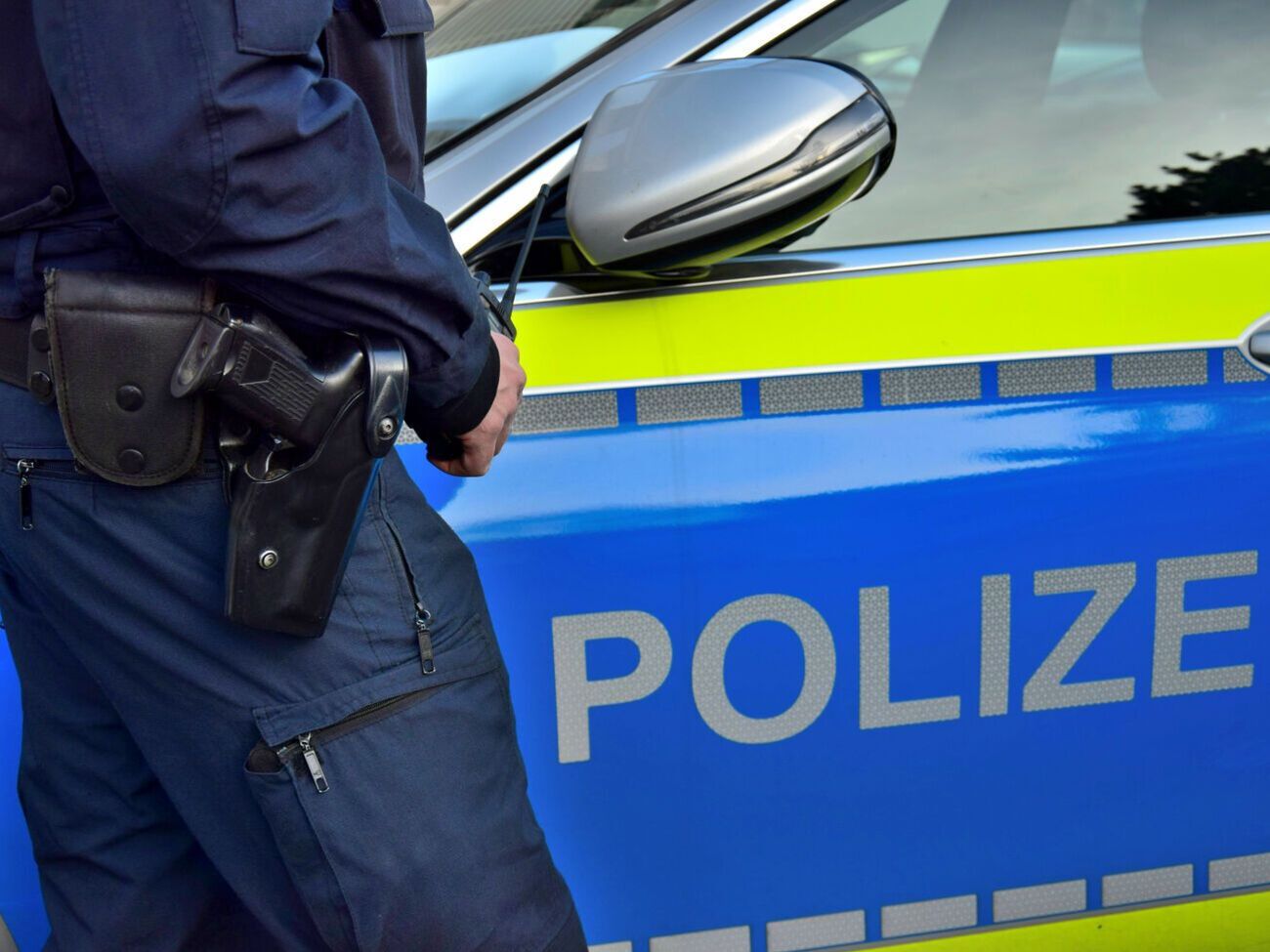 У поліції повідомили, що чоловік поранив кількох людей