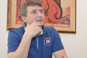 Залізниці – головний інструмент перевезення військової техніки та особового складу, зазначив Романенко