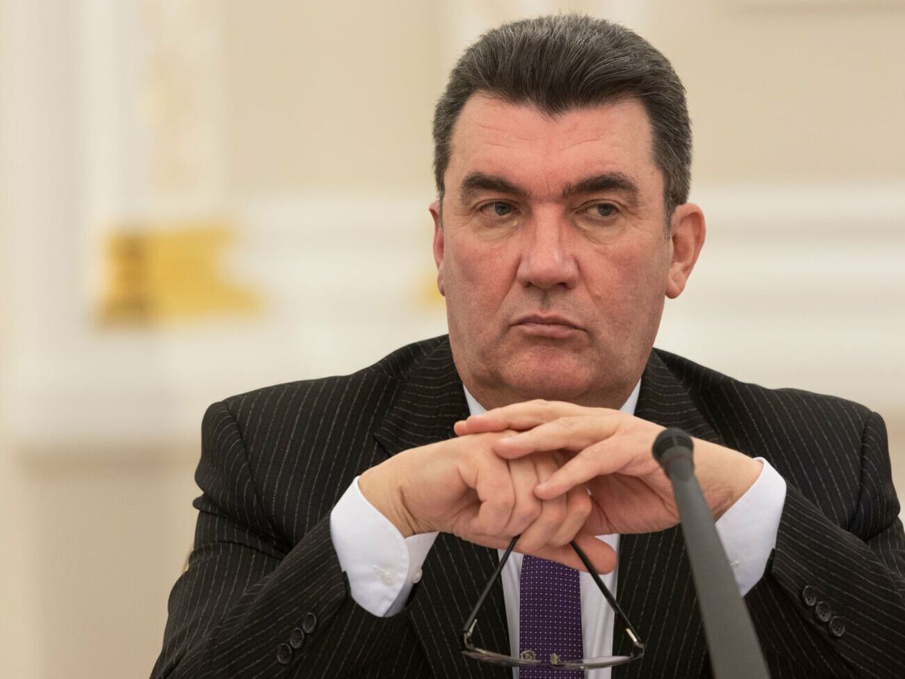 Данілов зазначив, що країни &ndash; члени НАТО готові допомагати Україні зі зброєю в разі потреби