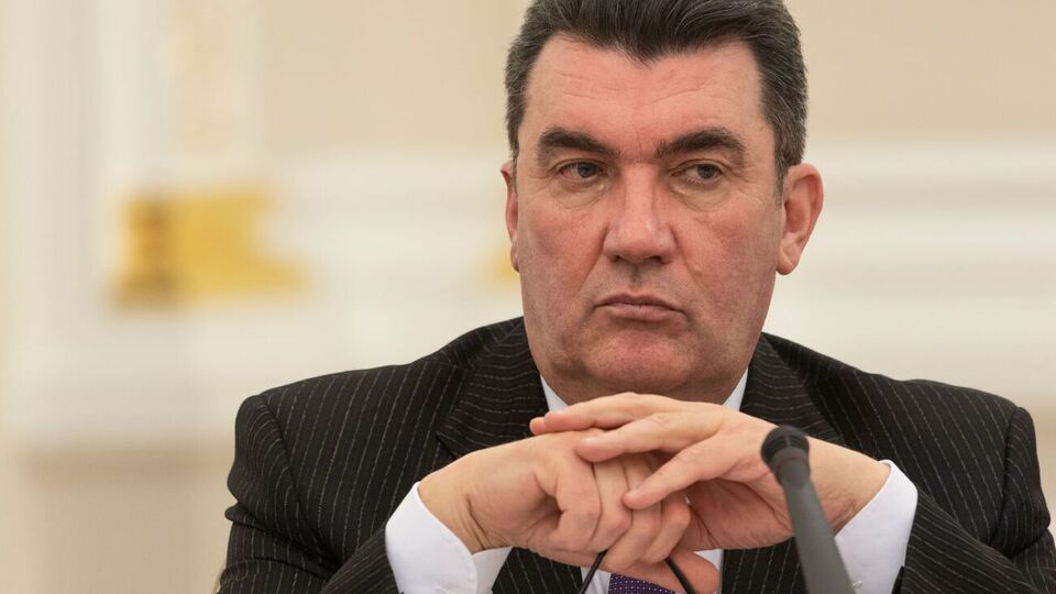 Данілов зазначив, що країни – члени НАТО готові допомагати Україні зі зброєю в разі потреби