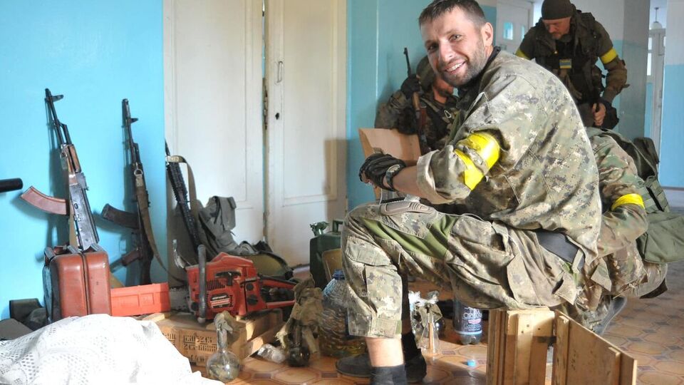 Парасюк: Нас сейчас 10–12 человек в полной боевой готовности, можем ехать уничтожать врага
