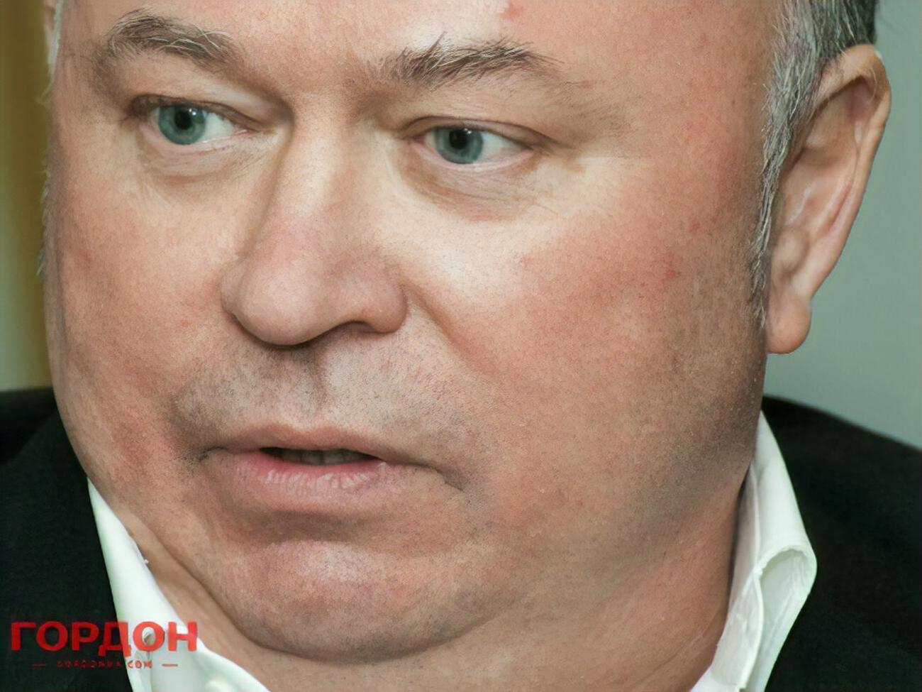 Караулов:&nbsp;Из таких организаций, как создал Путин, и по понятиям, и без понятий главари не уходят. Но ему придется