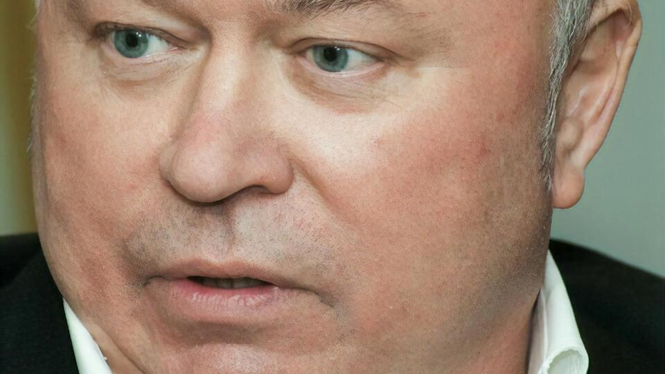 Караулов: Из таких организаций, как создал Путин, и по понятиям, и без понятий главари не уходят. Но ему придется