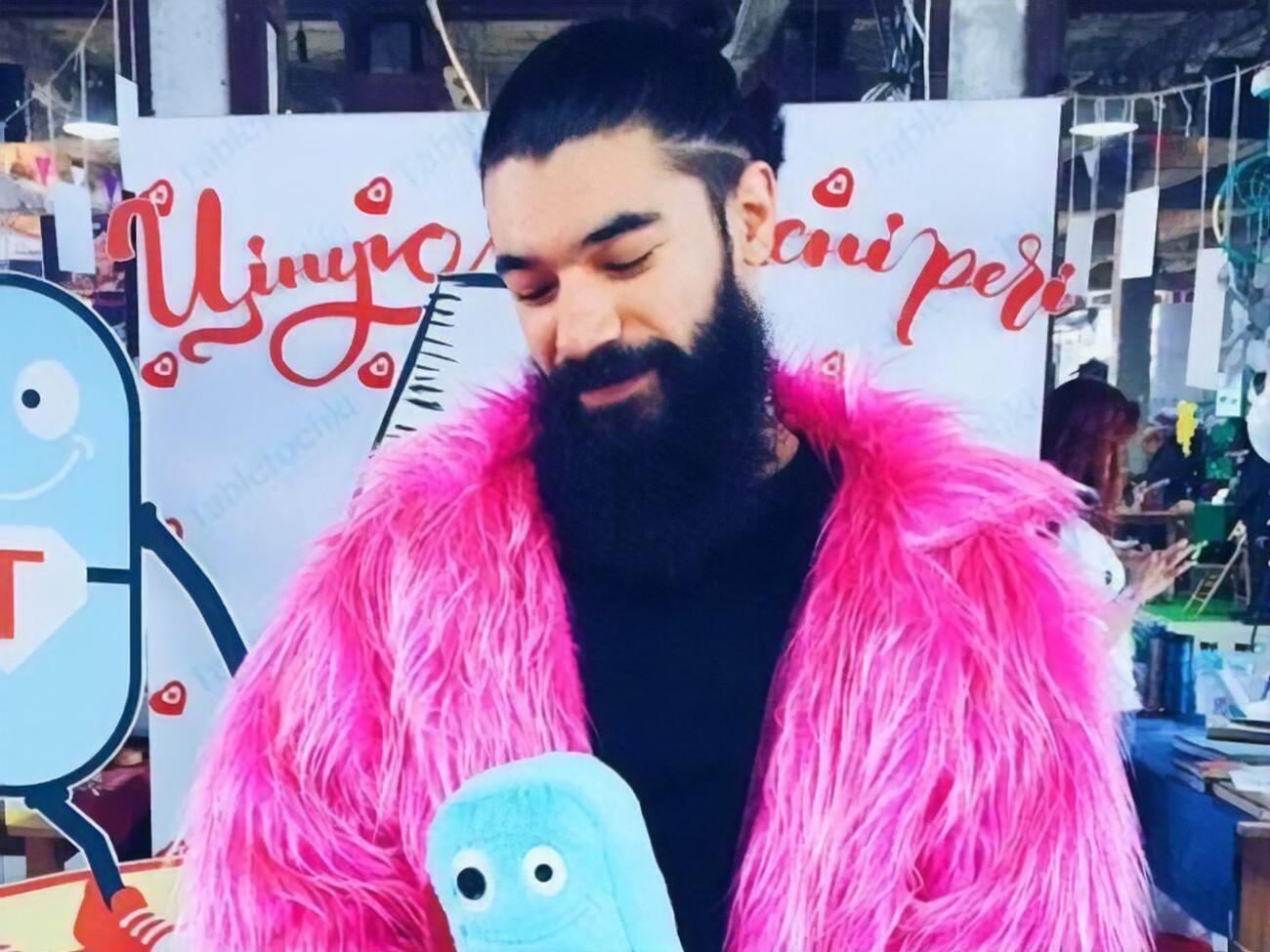 Зингерман за час переделал надпись на "Шрі-Ланка дивовижна"