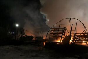 Сгорели палатки медицинского пункта