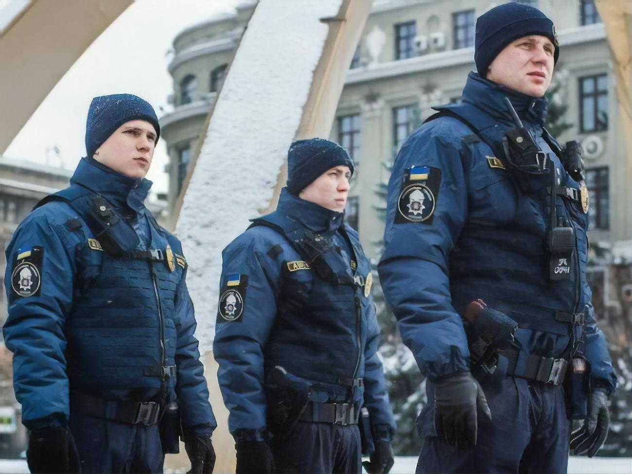 Гвардейцы будут патрулировать улицы в Запорожье, Мелитополе, Энергодаре и Бердянске