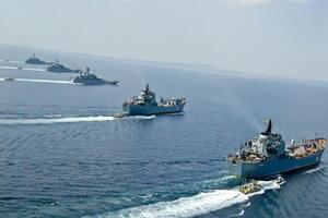 До навчань залучили фрегати, сторожовики, ракетні, десантні та протичовнові кораблі