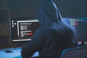 Хакеры при атаке на госсайты использовали программы BootPatch и WhisperKill