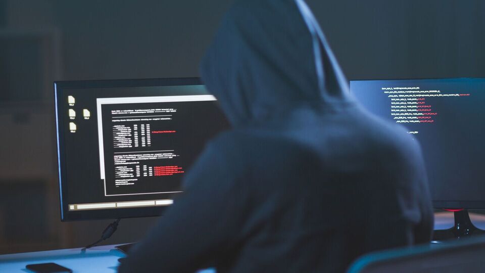 Хакери під час атаки на держсайти використовували програми BootPatch та WhisperKill