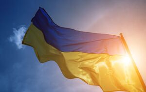 Украинцы размещают на своих аватарках флаг Украины как символ единства