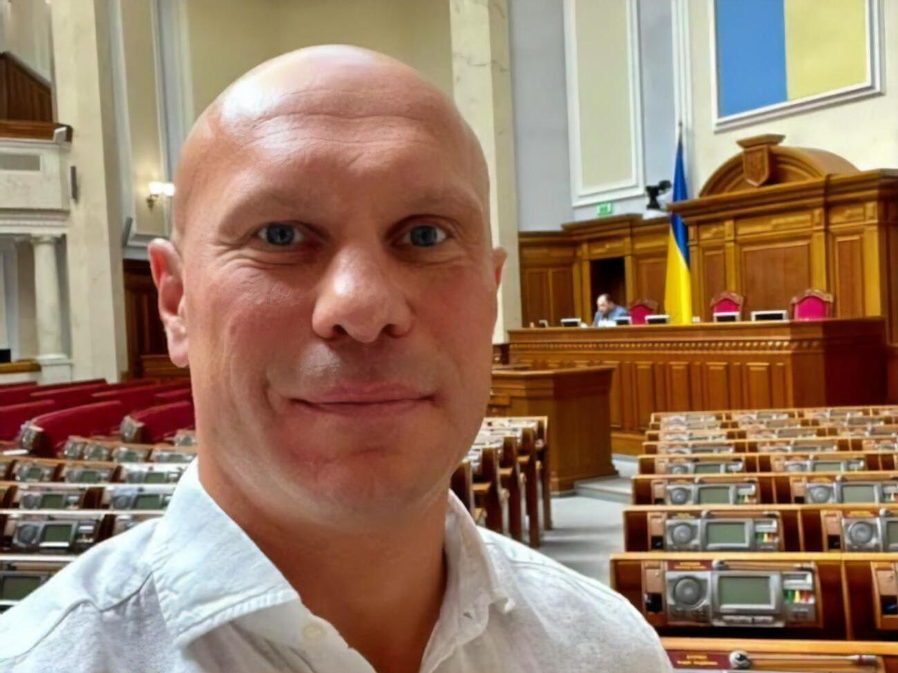 Нардеп предположил, что его коллеги опасаются за свою безопасность в связи с возможным полномасштабным вторжением России