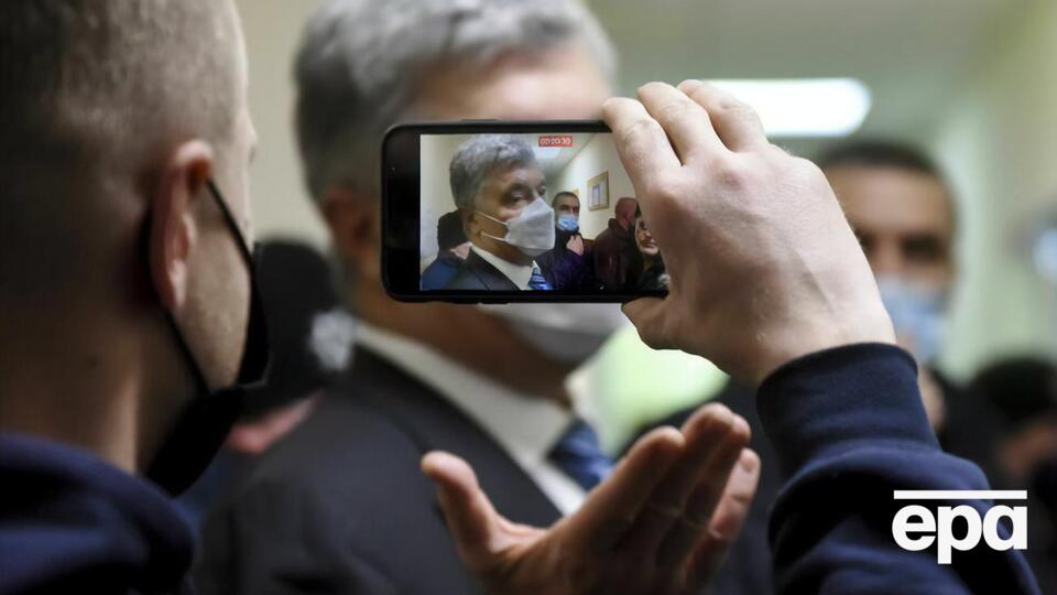 Порошенко фигурирует в деле о незаконной поставке в Украину угля из ОРДЛО