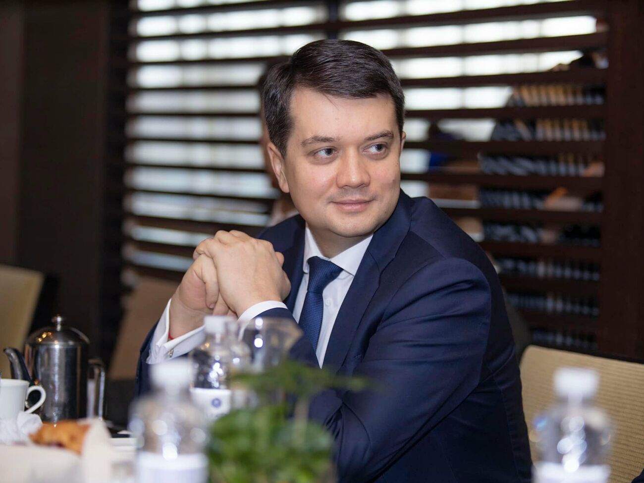 Разумков: Я точно залишуся в Україні, нікуди не поїду, буду захищати свою батьківщину