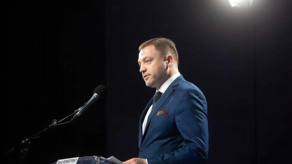 Монастирський (на фото) назвав вчинком справжнього офіцера рішення Балана піти у відставку