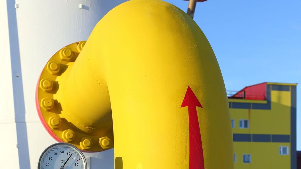 30 грудня постановою Кабмін України зобов'язав приватних газовидобувників продавати до кінця квітня 20% газу, який видобувають, на Українській енергетичній біржі