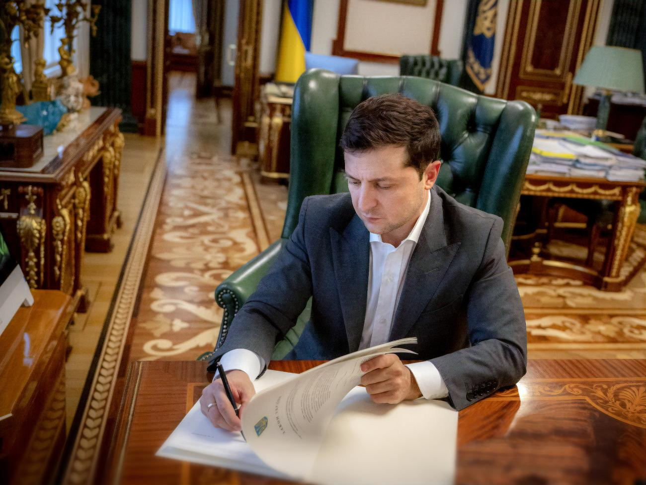 Зеленский подписал указы об увольнении Балана и о назначении и.о. главы Нацгвардии