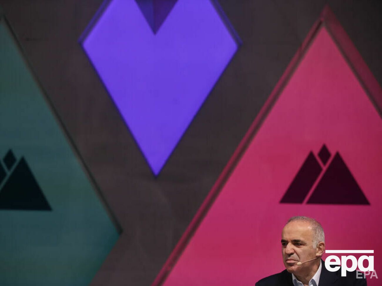 Каспаров: Это фашистская диктатура, располагающая невероятным финансовым ресурсом, силовыми структурами подавления и мощнейшим пропагандистским аппаратом