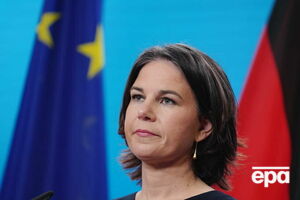 Если инвесторы почувствуют, что ситуация в Украине нестабильная, это сыграет на руку Путину, считает Бербок