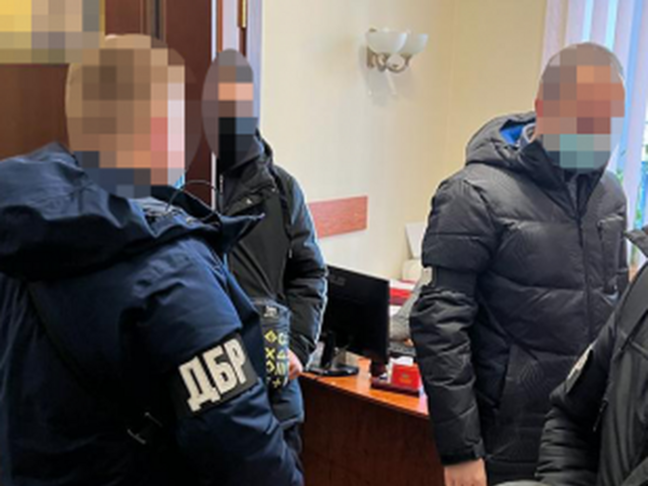 Чиновников в Чернигове подозревают в махинациях при проведении тендера на ремонтные работы