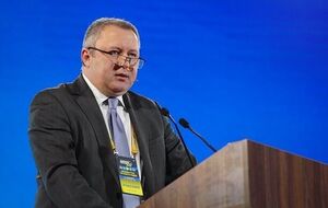 Россия хочет вернуть переговоры на площадку в Минске, отметил Костин