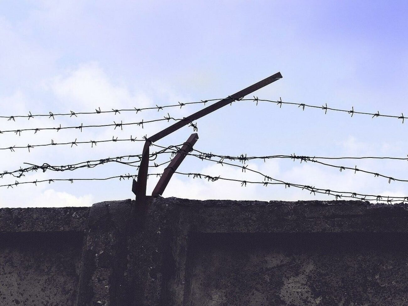 Марченко этапировали в Забайкалье, где морозы достигают -40&nbsp;&deg;C, теплой одежды и термобелья у него нет